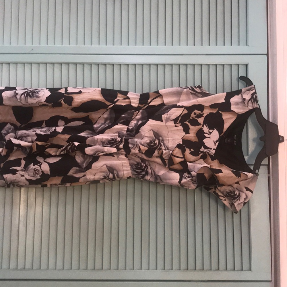 Women dress